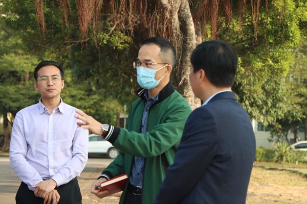 深入調(diào)研助成長(zhǎng) 把脈問(wèn)診謀發(fā)展