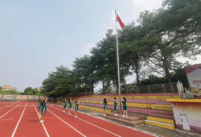 請黨放心，強國有我