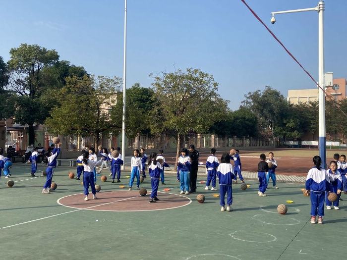 聽君一席話，勝讀十年書