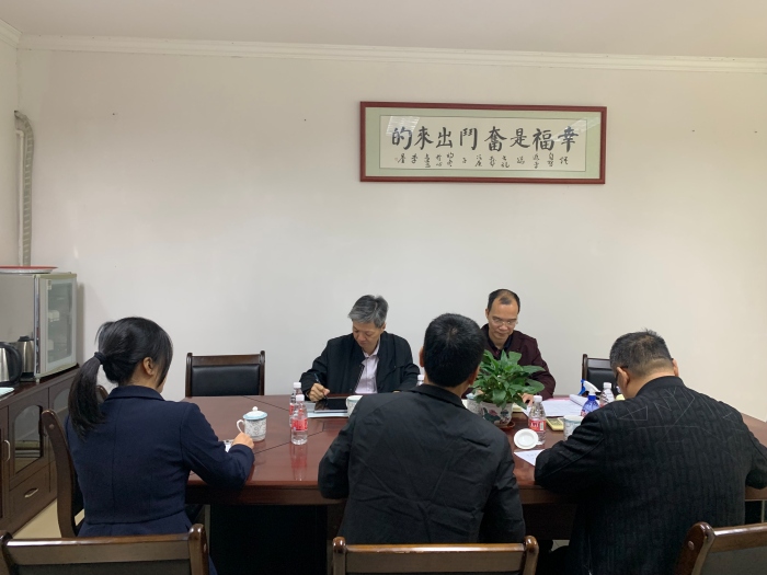 調(diào)研指導(dǎo)，推進(jìn)示范校建設(shè)