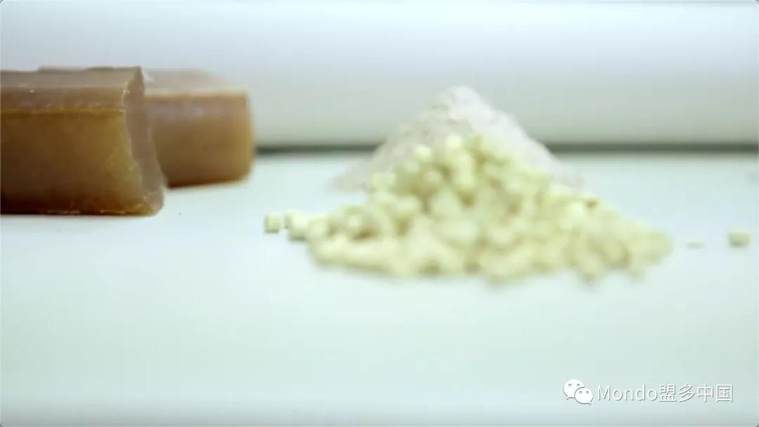 “黑科技”跑道，讓運動員“飛了起來”！-奧運田徑跑道是如何造出來的？