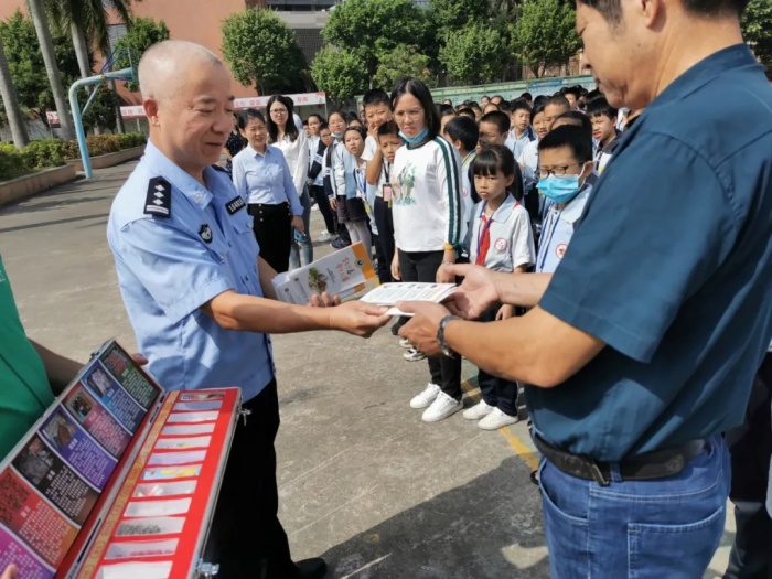 珍愛生命 拒絕毒品——新苗學(xué)校開展禁毒主題教育活動(dòng)3.webp.jpg