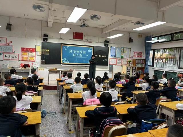 調(diào)整大小 一3班.jpg