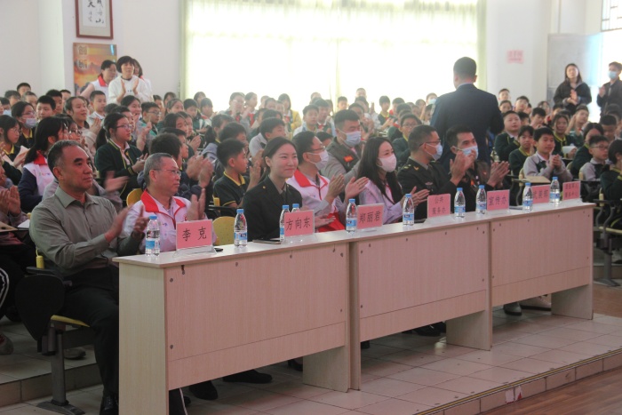 推動(dòng)黨的二十大精神進(jìn)校園 讓文明之花處處開(kāi)放 推動(dòng)黨的二十大精神進(jìn)校園 讓文明之花處處開(kāi)放