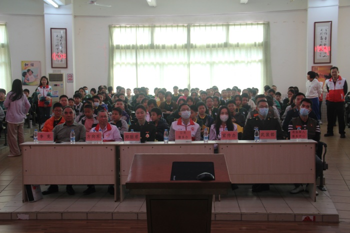 推動(dòng)黨的二十大精神進(jìn)校園 讓文明之花處處開(kāi)放 推動(dòng)黨的二十大精神進(jìn)校園 讓文明之花處處開(kāi)放