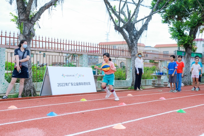220819-【公益體彩進(jìn)社區(qū)-阜沙】“我的兩塊 動(dòng)出精彩” 中山體彩走進(jìn)阜沙開展趣味運(yùn)動(dòng)會(huì) (95).jpg