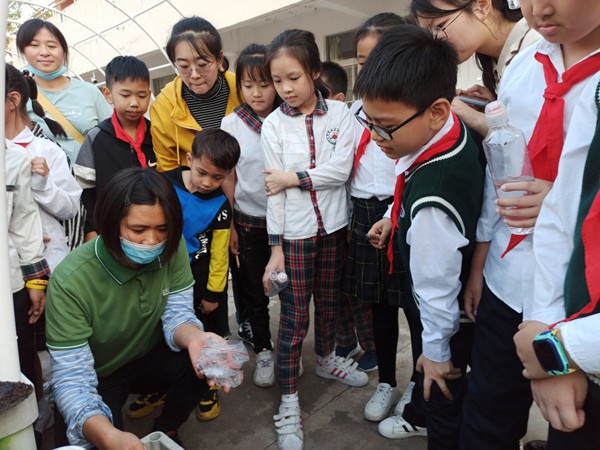 開(kāi)心農(nóng)場(chǎng)開(kāi)播儀式 (6).jpg