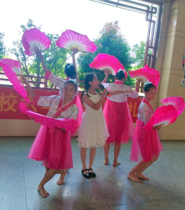 畢業(yè)節(jié)目