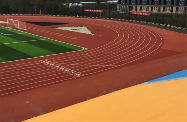 環(huán)保透氣型<a href=http://www.anhaohn.com target=_blank class=infotextkey>塑膠跑道</a> 環(huán)保透氣型<a href=http://www.anhaohn.com target=_blank class=infotextkey>塑膠跑道</a>