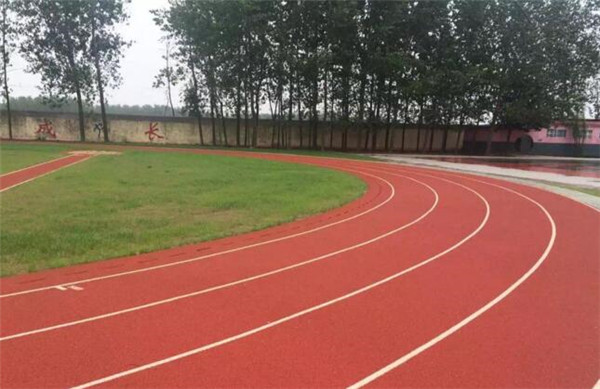 環(huán)保透氣型<a href=http://www.anhaohn.com target=_blank class=infotextkey>塑膠跑道</a> 環(huán)保透氣型<a href=http://www.anhaohn.com target=_blank class=infotextkey>塑膠跑道</a>