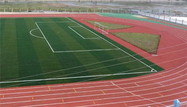 環(huán)?；旌闲?a href=http://www.anhaohn.com target=_blank class=infotextkey>塑膠跑道</a>