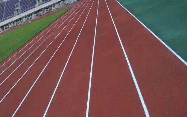 田徑場<a href=http://www.anhaohn.com target=_blank class=infotextkey>塑膠跑道</a> 田徑場<a href=http://www.anhaohn.com target=_blank class=infotextkey>塑膠跑道</a>