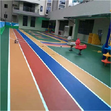 厚冠幼兒園塑膠跑道16mm價(jià)格 透氣式塑膠跑道 學(xué)校操場塑膠跑道山東膠州