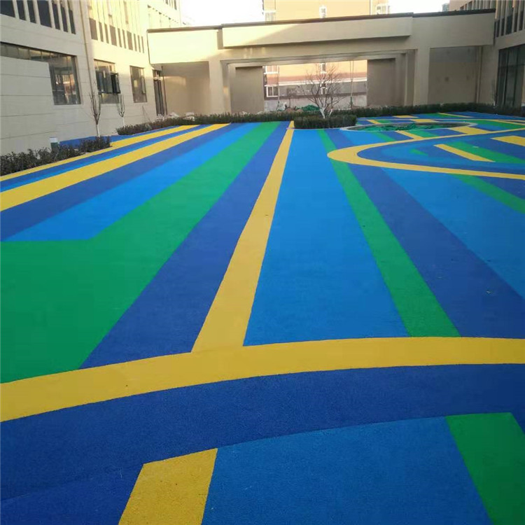 義發(fā) 操場(chǎng)<a href=http://www.anhaohn.com target=_blank class=infotextkey>塑膠跑道</a> <a href=http://www.anhaohn.com target=_blank class=infotextkey>塑膠跑道</a>鋪設(shè) <a href=http://www.anhaohn.com target=_blank class=infotextkey>塑膠跑道</a>