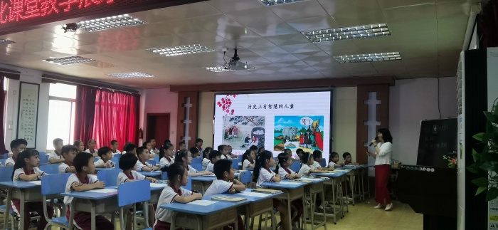 開(kāi)發(fā)區(qū)第一小學(xué)：古聲古韻傳情，如切如磋求精