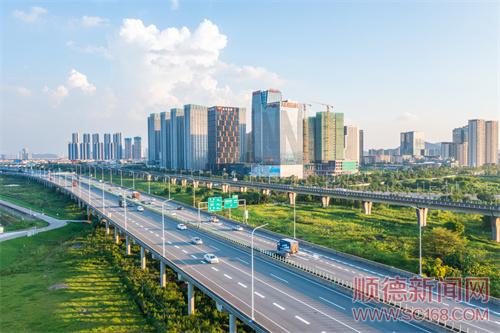 營商環(huán)境順心順意 優(yōu)質(zhì)企業(yè)近悅遠(yuǎn)來