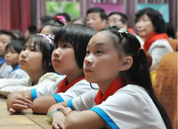 中小學(xué)生有望迎來(lái)“新假期”，教育部做出回應(yīng)，家長(zhǎng)給予全力支持