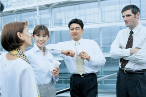 一夜降200萬，學(xué)區(qū)房要涼了？“后雙減時代”這些政策不能不看