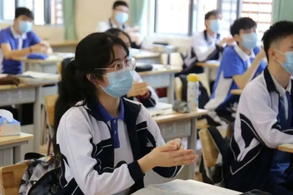 中小學(xué)制將變?yōu)椤?＋4”模式，教育部給出答復(fù)，家長可以放心了