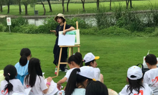 教育部新通知，學(xué)生或?qū)⒂瓉?lái)“四季假期”，家長(zhǎng)卻為此擔(dān)憂