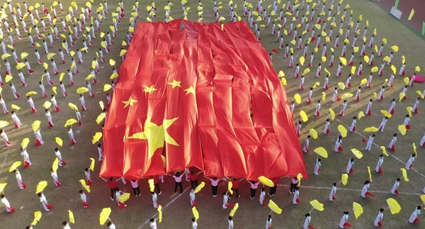 17 一二年級團體操.jpg