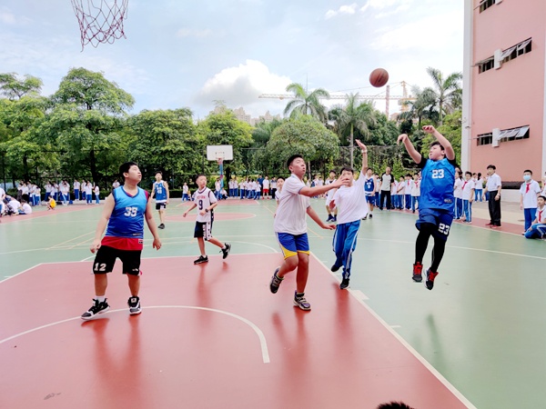 13圖十三:動感籃球賽 3.jpg