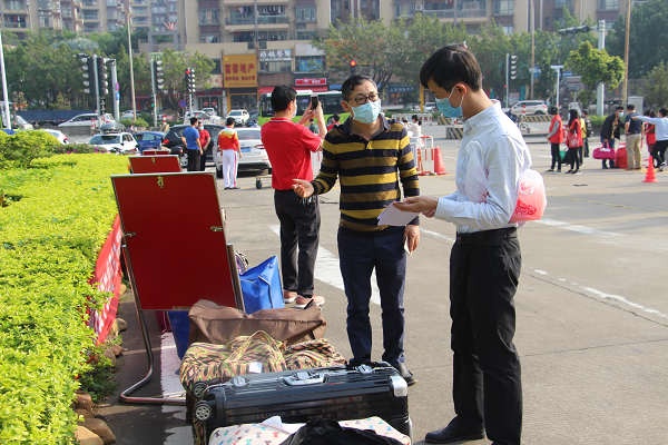 終于等到你！三鑫初三學(xué)生復(fù)課啦