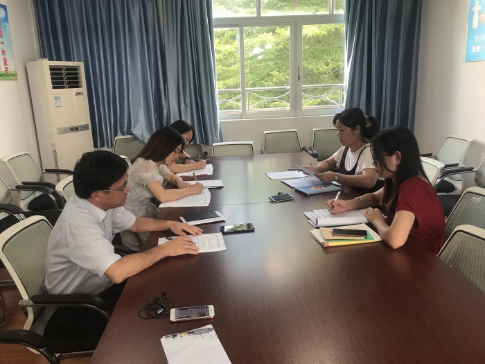 足不強則跡不遠，鋒不铦則割不深