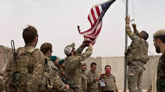 遭“背后捅刀”后，法國斥英國“奴性”，稱無法再信任澳大利亞