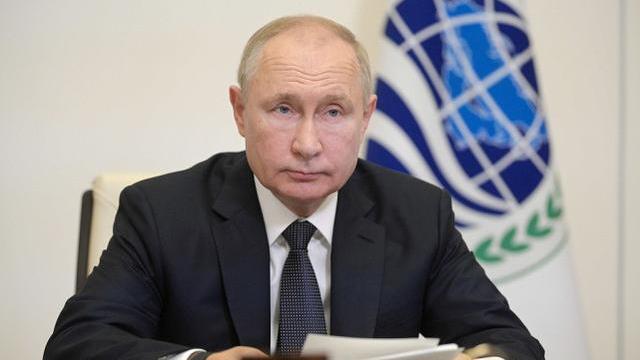 一個(gè)月了，阿富汗人的生活變了