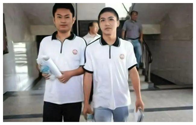 7年前，江西2位“奪刀少年”，因救全車(chē)人錯(cuò)過(guò)高考，現(xiàn)在怎么樣了？