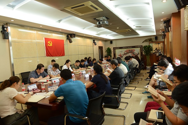 體育產(chǎn)業(yè) 體育產(chǎn)業(yè)