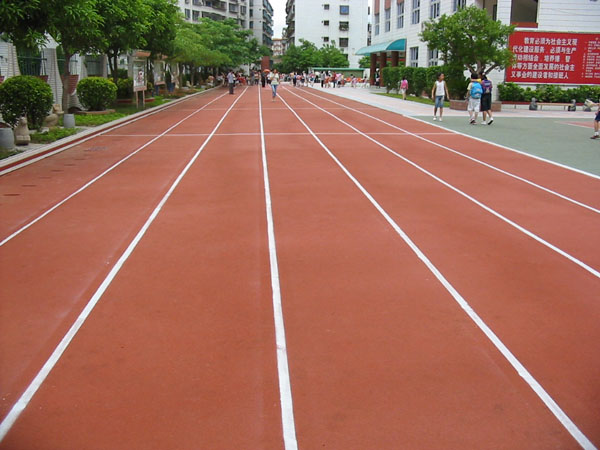 學(xué)校<a href=http://www.anhaohn.com target=_blank class=infotextkey>塑膠跑道</a>