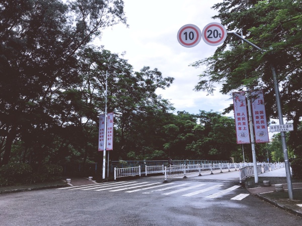 <a href=http://www.anhaohn.com target=_blank class=infotextkey>健身</a>廣場1.jpg