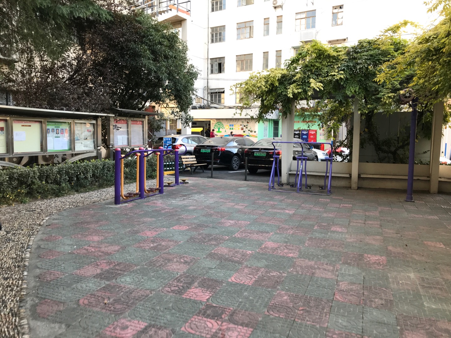 浦三路930弄健身苑點