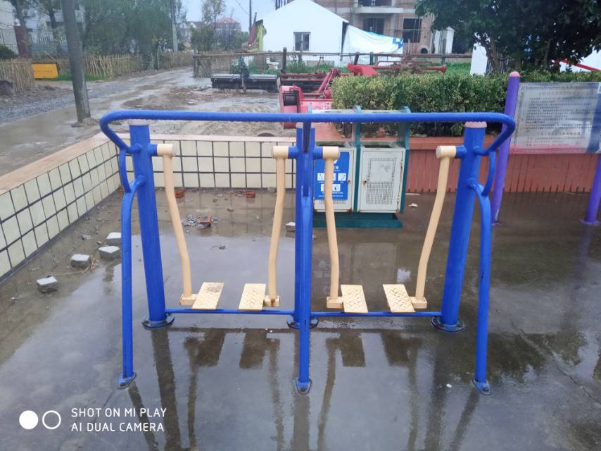 太空漫步器 太空漫步器