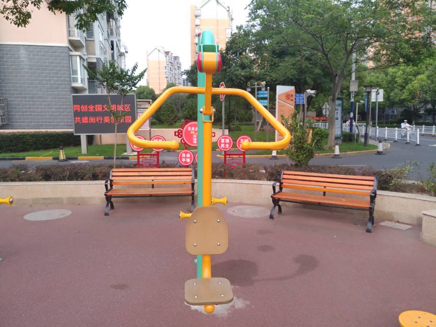 坐推訓(xùn)練器