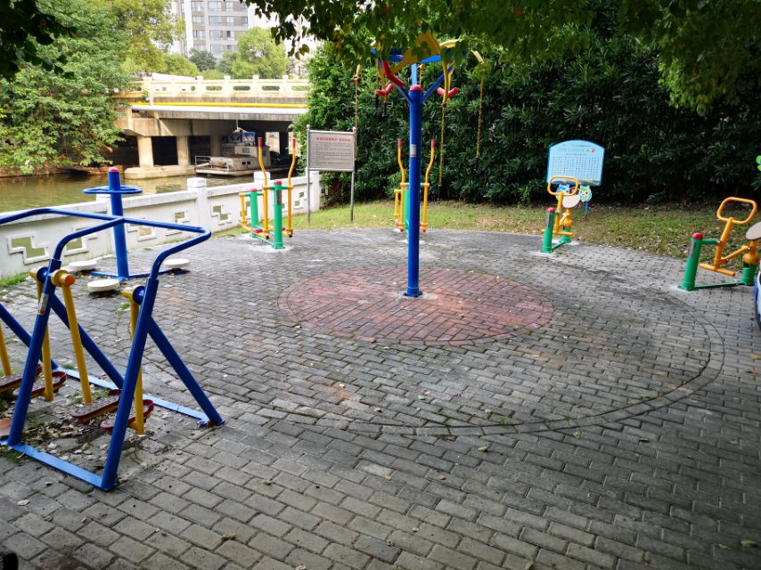 蓮蒲府邸居委健身苑點A