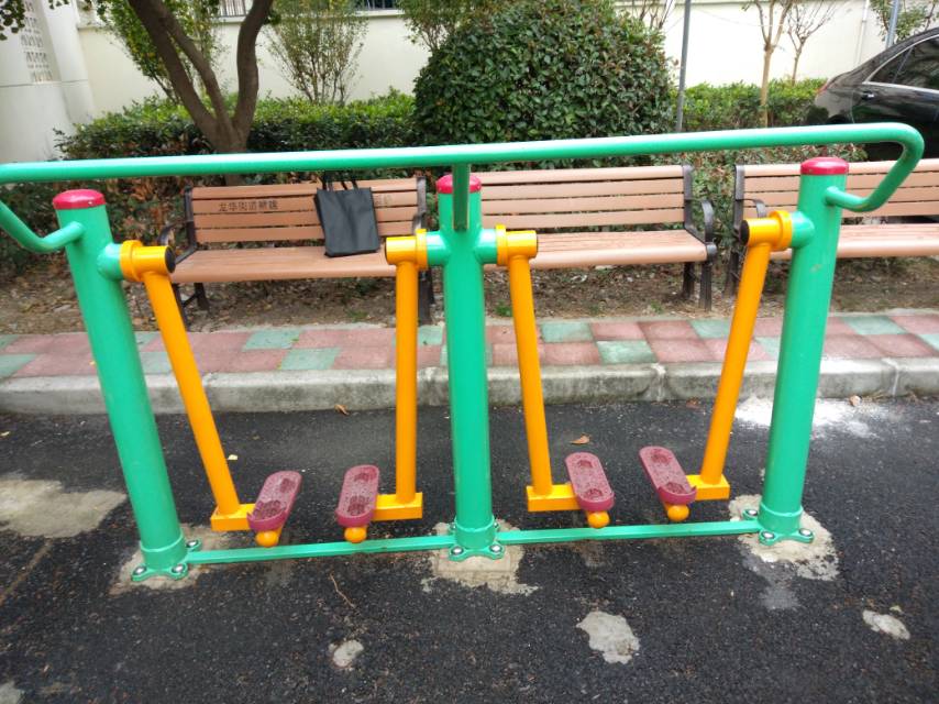 兩聯(lián)漫步機 兩聯(lián)漫步機