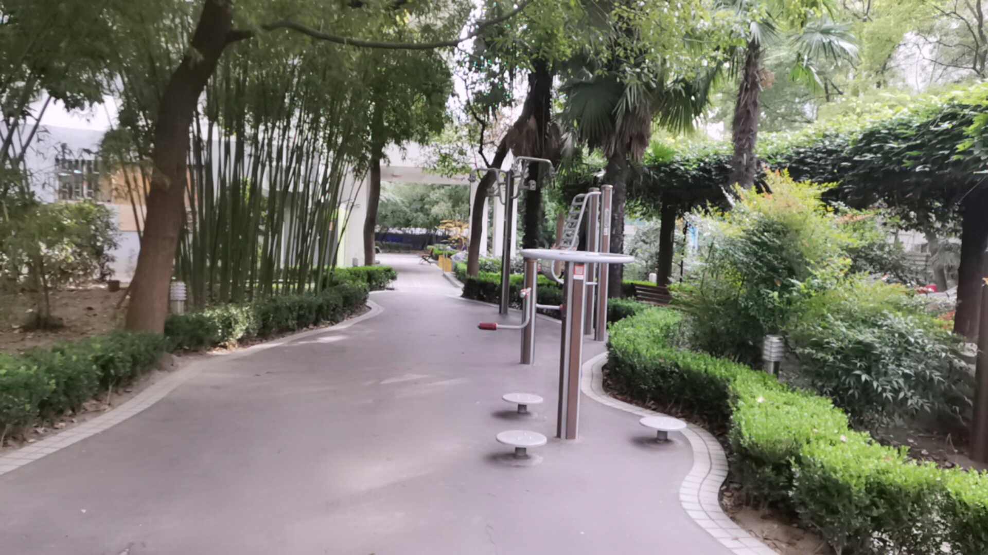 嘉華苑市民益智健身苑點(diǎn)