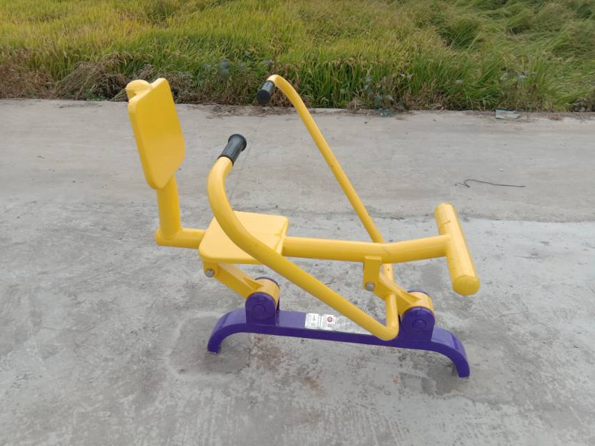 自重式平推訓(xùn)練器