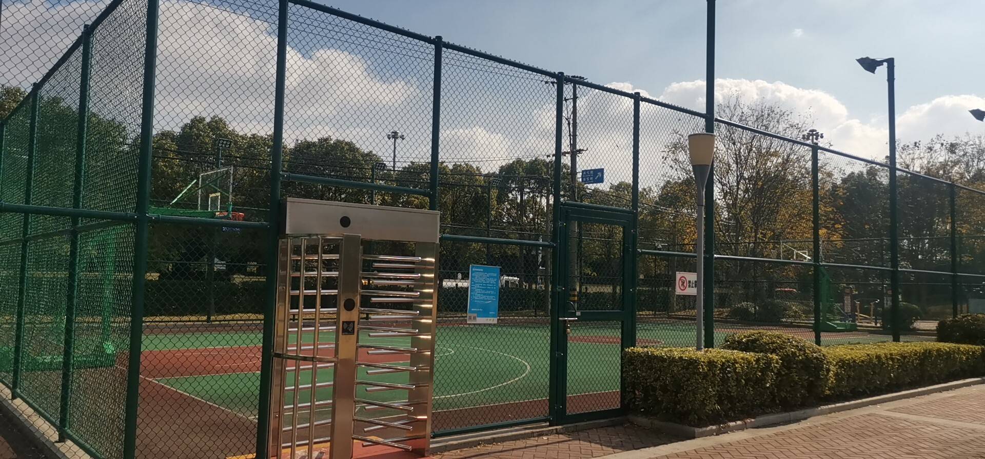 騎馬機(jī) 騎馬機(jī)