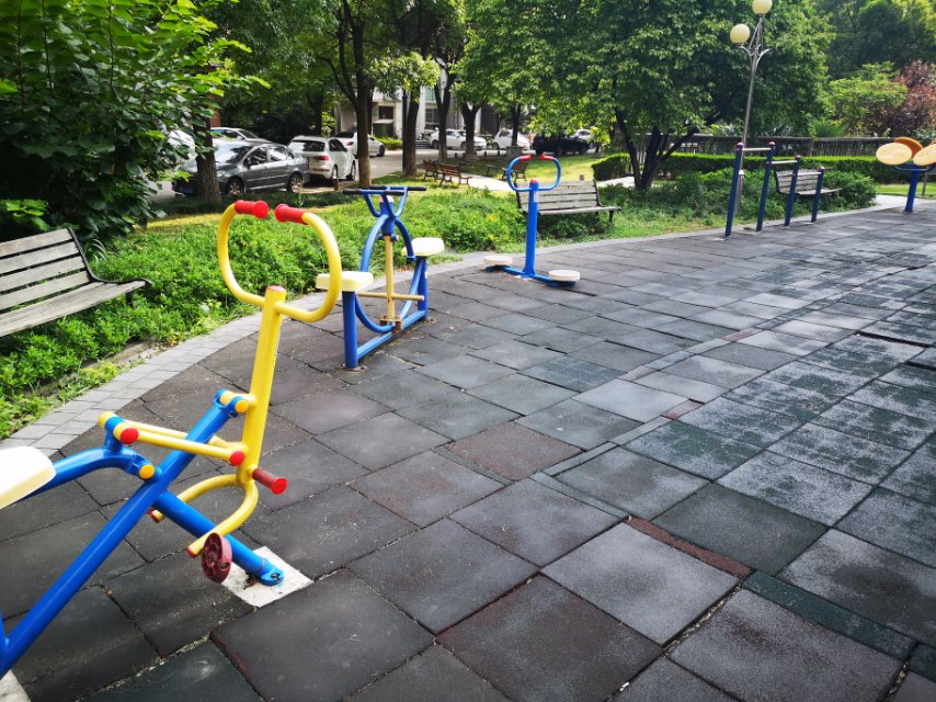 高興三居C健身點