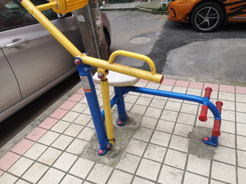 腹背鍛煉器 腹背鍛煉器