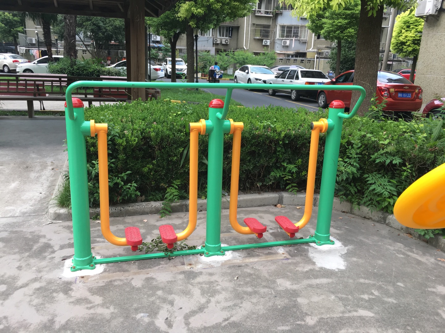 兩聯(lián)漫步機(jī)