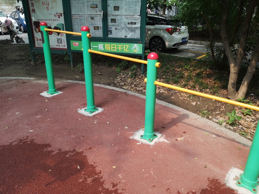 多聯(lián)壓腿架 多聯(lián)壓腿架