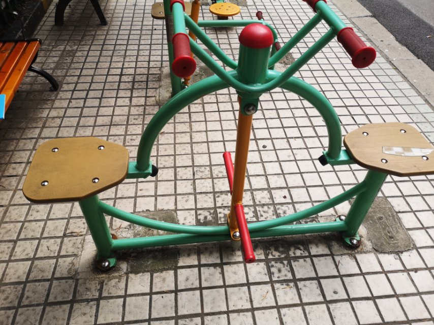 下肢康復(fù)器