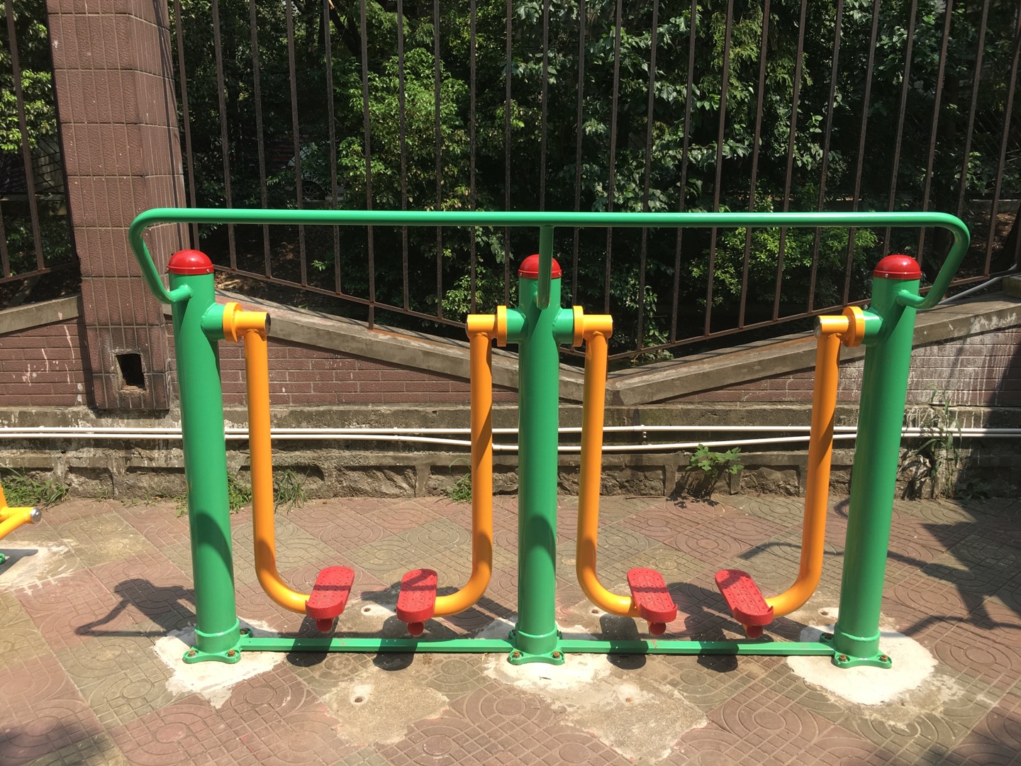 兩聯(lián)漫步機