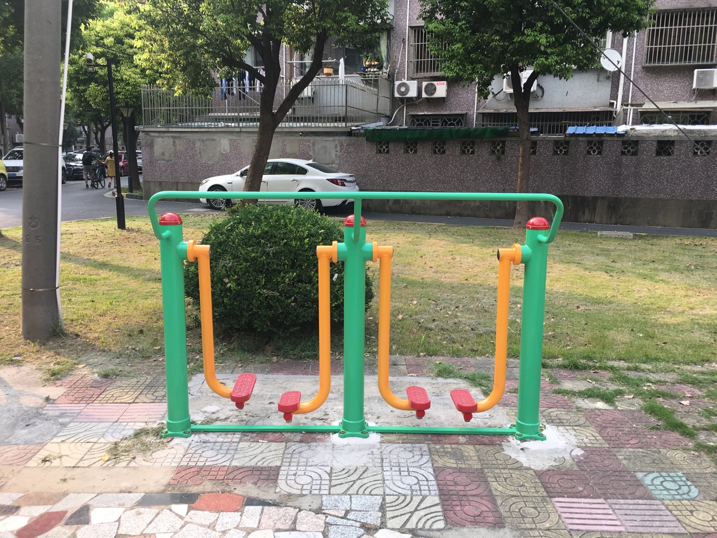 兩聯(lián)漫步機