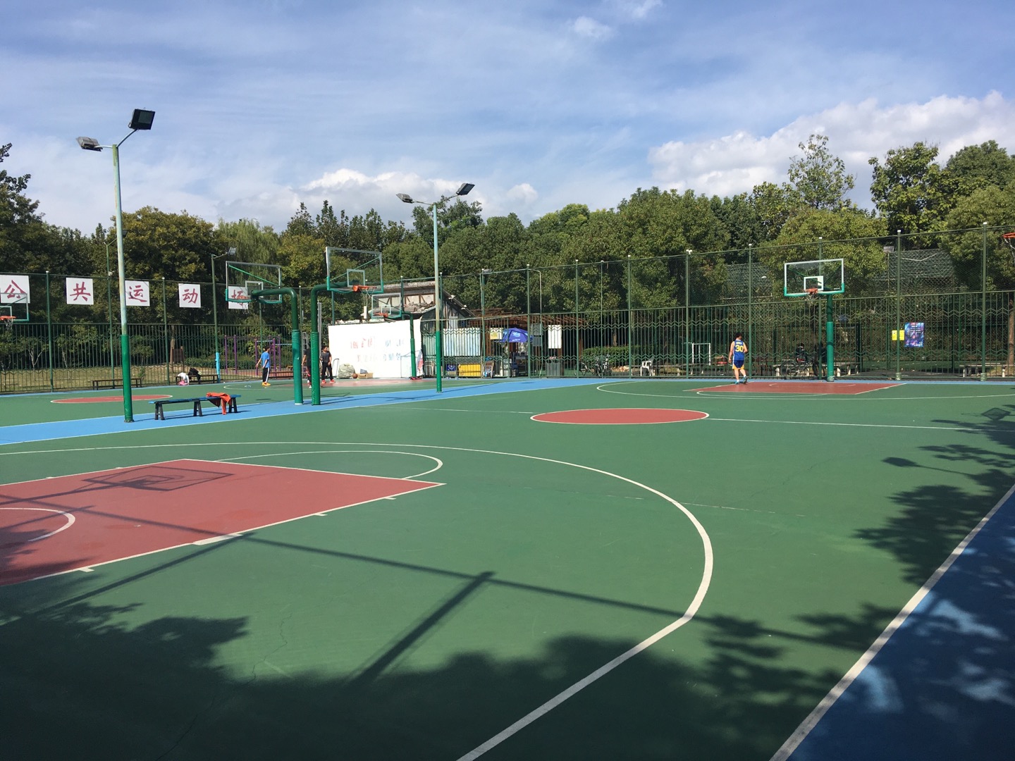 紅光體育市民足球場(chǎng)3